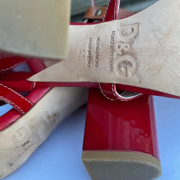 Dolce & Gabbana red leather sandals block heels - Picture 10 of 12